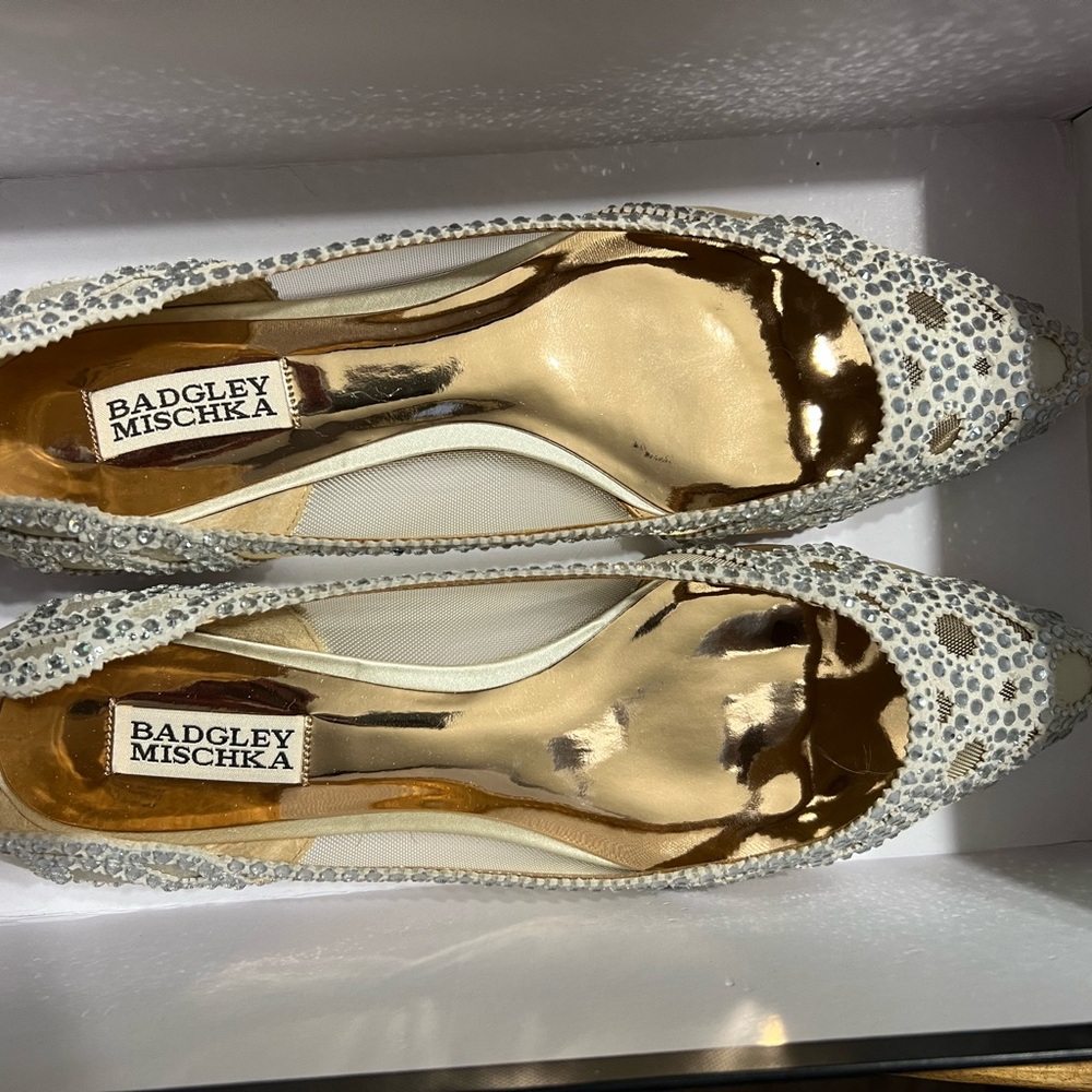 Badgley Mischka Silver Embellished Heels - never worn. 9.5 Wide